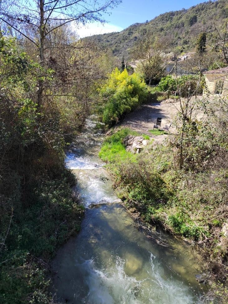 Gite Le Chaudron 1 A 7Pers Avec Piscine Vila Montclar-sur-Gervanne Exterior foto